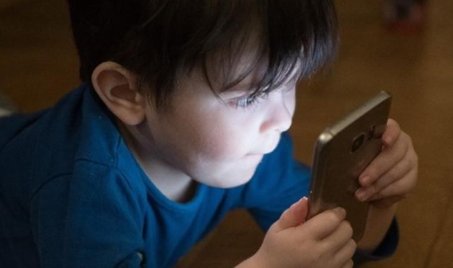 Hafta Sonları ve Ekran Kullanımının Çocuklar Üzerindeki Etkileri Hafta Sonları ve Ekran Kullanımının Çocuklar Üzerindeki Etkileri